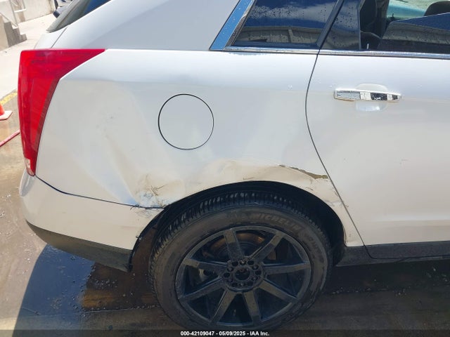 2010 CADILLAC SRX 3GYFNFEY8AS560172 Photo 5