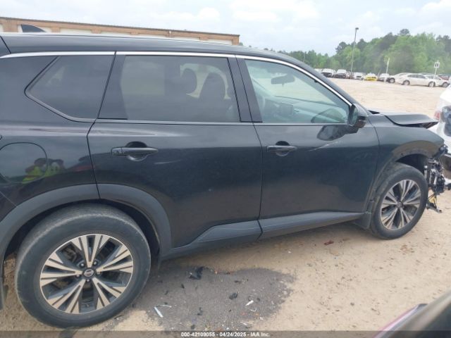 5N1AT3BAXMC801313 Nissan Rogue Sv Fwd