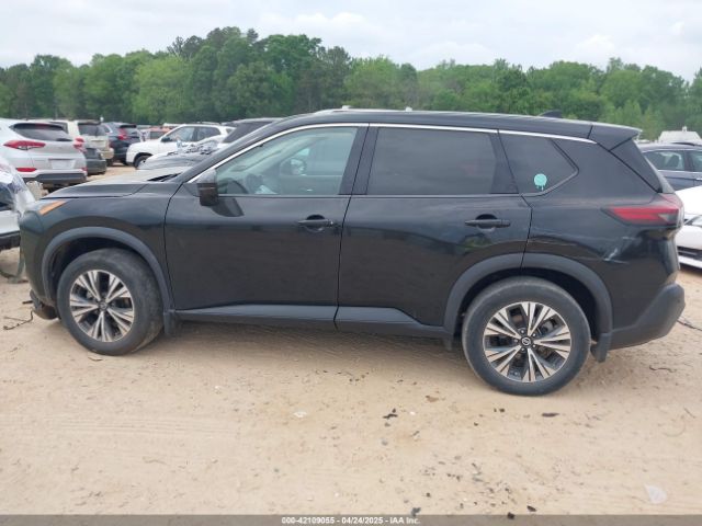 5N1AT3BAXMC801313 Nissan Rogue Sv Fwd