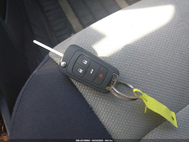 1G1PA5SG6E7227428 Chevrolet Cruze Ls Auto