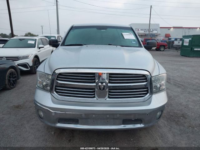 1C6RR7LT7GS235576 RAM 1500 Slt