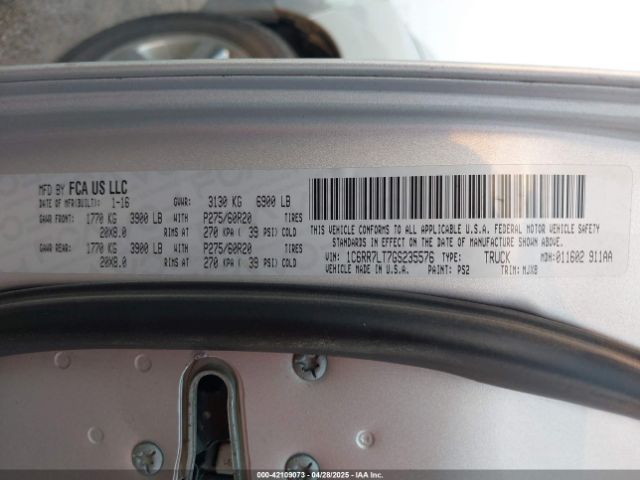 1C6RR7LT7GS235576 RAM 1500 Slt