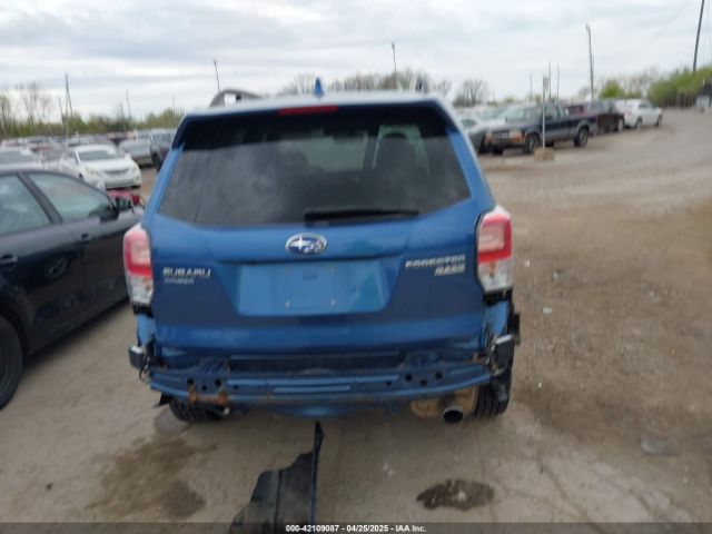 JF2SJAWC4HH803275 Subaru Forester 2.5i Touring