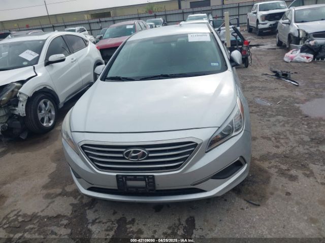 5NPE24AF8GH307102 Hyundai SONATA SE