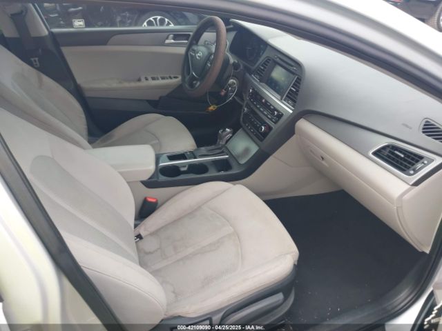 5NPE24AF8GH307102 Hyundai SONATA SE