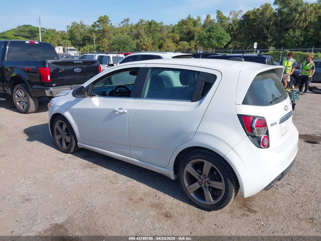 1G1JG6SB2F4185485 Chevrolet Sonic Rs Auto