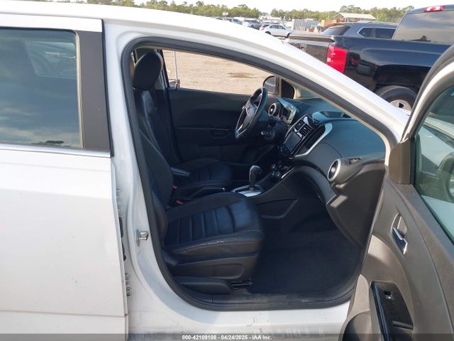 1G1JG6SB2F4185485 Chevrolet Sonic Rs Auto