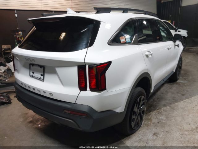5XYRLDLC9NG118254 KIA Sorento X-line S