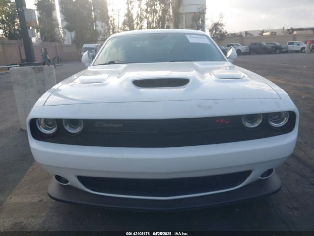2C3CDZFJ1KH561879 Dodge Challenger R/t Scat Pack