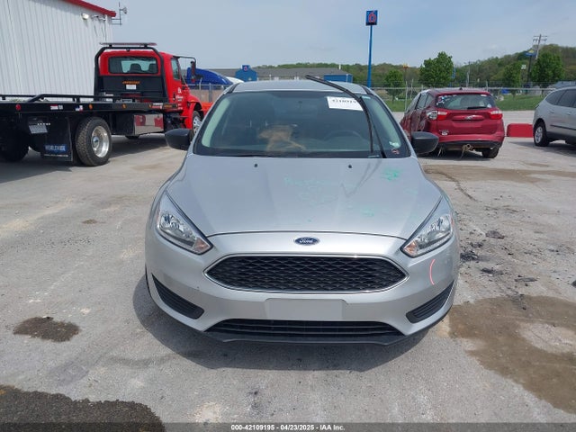 Aukcja sprzedaży 2018 Ford Focus S, vin: 1FADP3E26JL251622, numer aukcji: 42109195