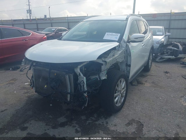 5N1AT2MT3JC742545 Nissan ROGUE SV
