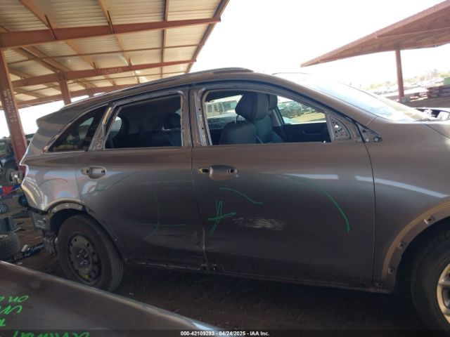 5XYPK4A56GG187081 KIA Sorento 3.3l Sx