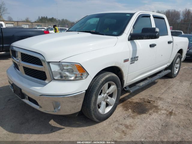 1C6RR7KT7MS572861 RAM 1500 Classic Tradesman  4x4 5'7 Box