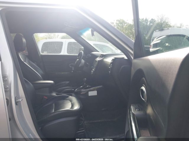 KNDJP3A58E7704120 KIA SOUL +