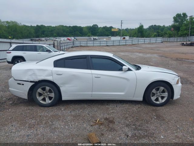 2C3CDXBG5EH277920 Dodge Charger Se