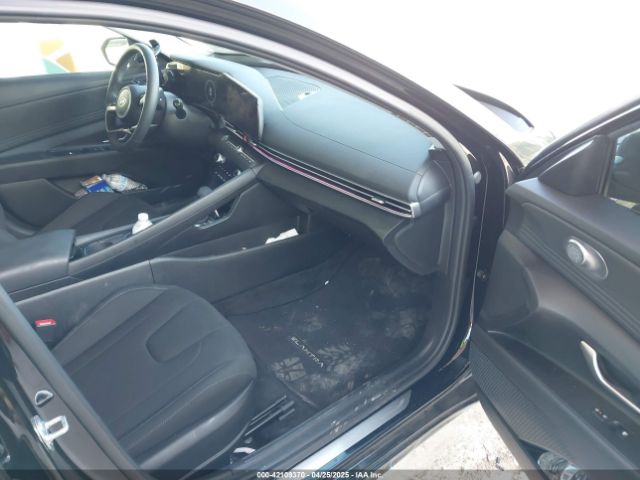 KMHLS4DG5RU798972 Hyundai ELANTRA SEL