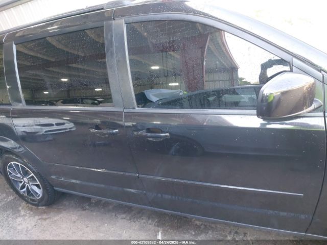 2C4RDGEG6HR672401 Dodge Grand Caravan Gt