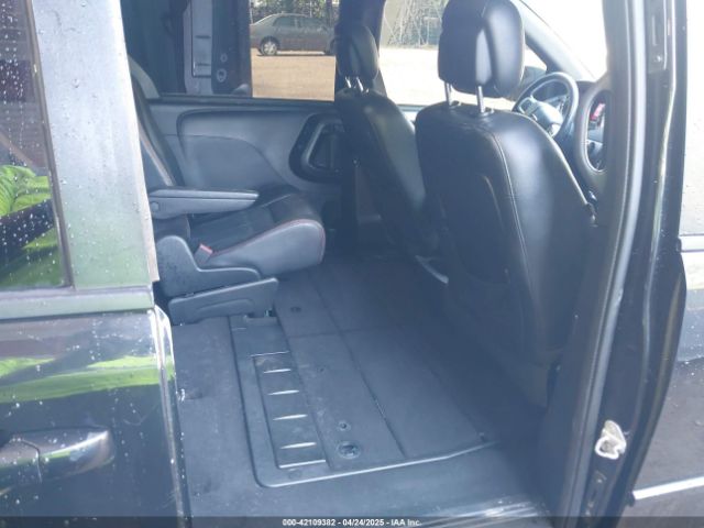 2C4RDGEG6HR672401 Dodge Grand Caravan Gt