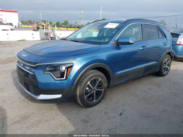 KNDCR3LE7P5090577 KIA NIRO EX