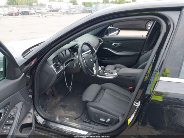 2020 BMW 330I 3MW5R1J07L8B14584 Photo 4