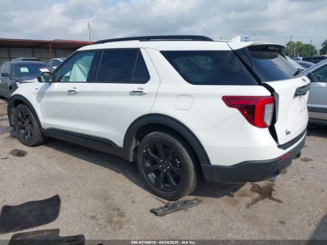 2023 FORD EXPLORER 1FMSK7KH3PGA99652 Photo 2