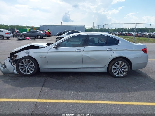 BMW 535i Xdrive 2016 WBA5B3C56GG253766 Image 15
