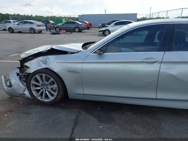 BMW 535i Xdrive 2016 WBA5B3C56GG253766 Image 21