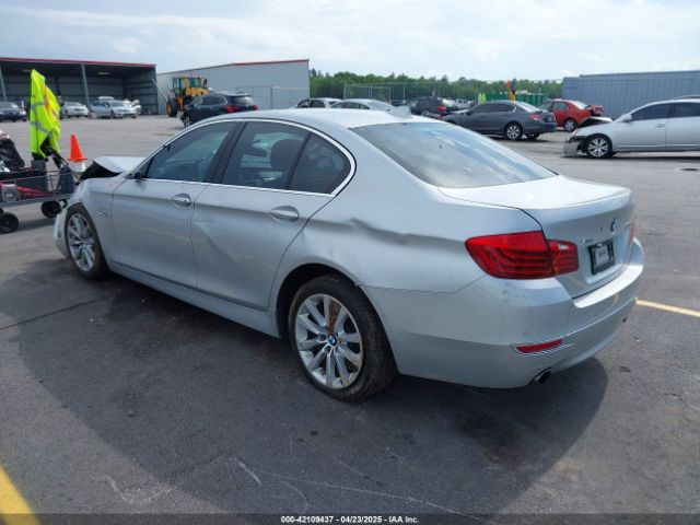2016 BMW 535I WBA5B3C56GG253766 Photo 2