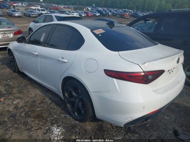 ZARFAMBN1K7621464 Alfa Romeo Giulia Ti Sport Rwd