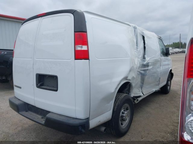 1GCWGAFP4P1176442 Chevrolet Express Cargo Rwd 2500 Regular Wheelbase Wt
