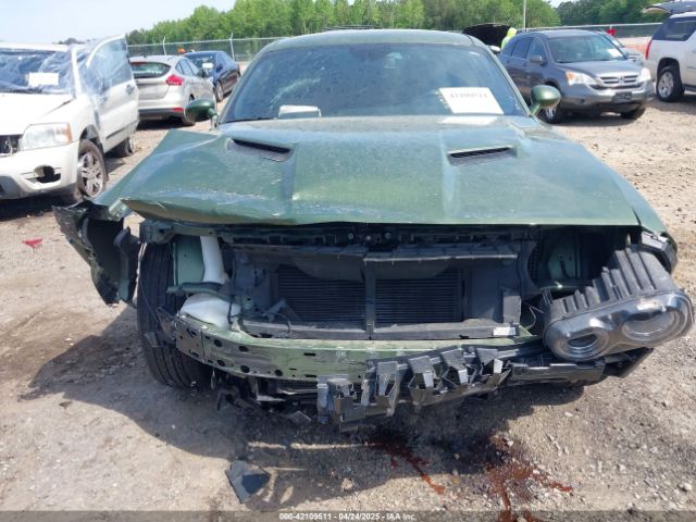 2C3CDZGG0KH628040 Dodge Challenger Sxt Awd