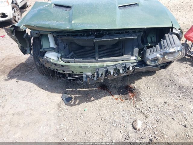 2C3CDZGG0KH628040 Dodge Challenger Sxt Awd