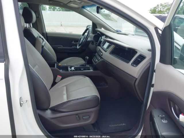 KNDME5C12F6028893 KIA Sedona Sx Luxury