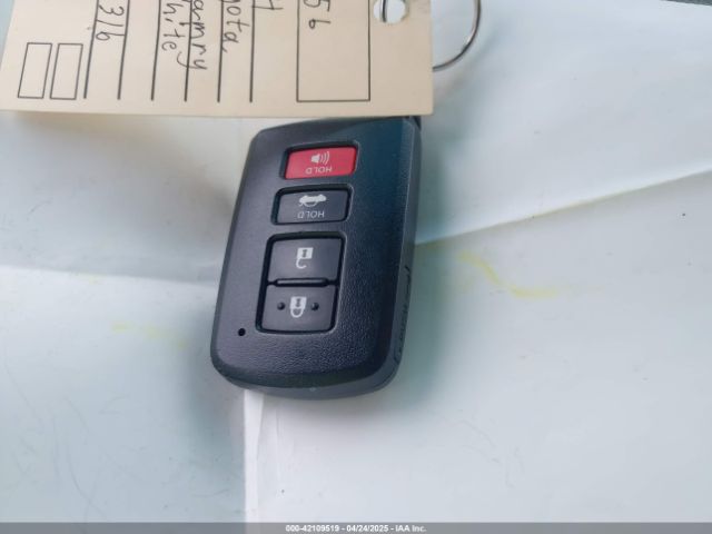 4T4BF1FKXER444316 Toyota CAMRY XLE