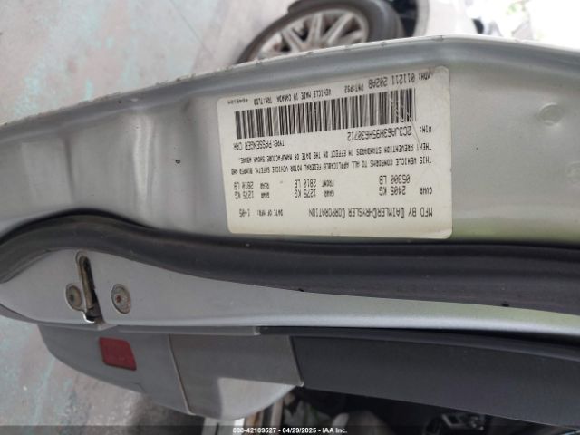 2005 CHRYSLER 300C 2C3JA63H95H630712 Photo 8