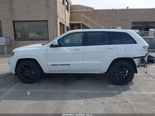 1C4RJFAGXMC652969 Jeep Grand Cherokee Laredo X 4x4