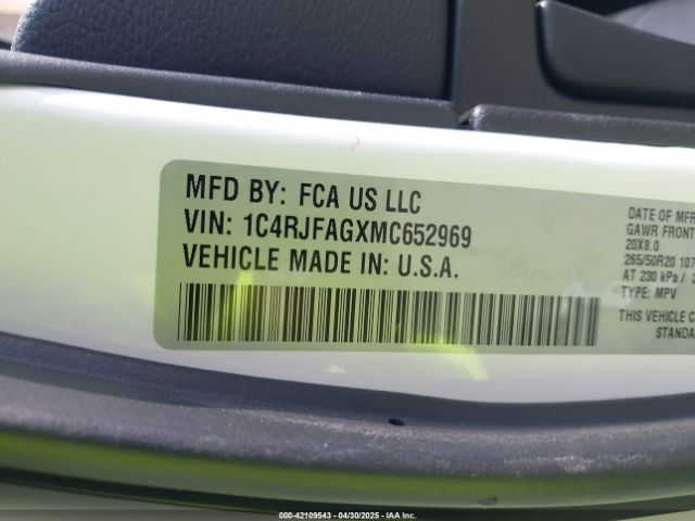 1C4RJFAGXMC652969 Jeep Grand Cherokee Laredo X 4x4