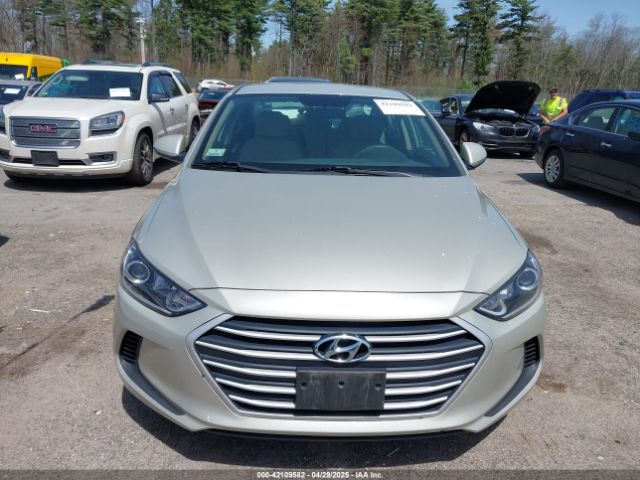 5NPD74LF4JH299338 Hyundai ELANTRA SE