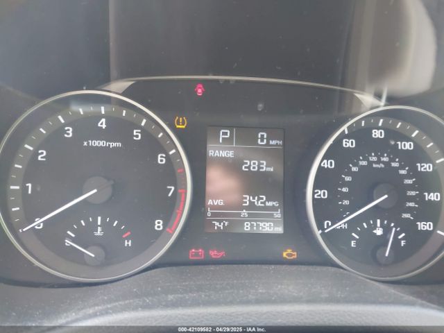 5NPD74LF4JH299338 Hyundai ELANTRA SE