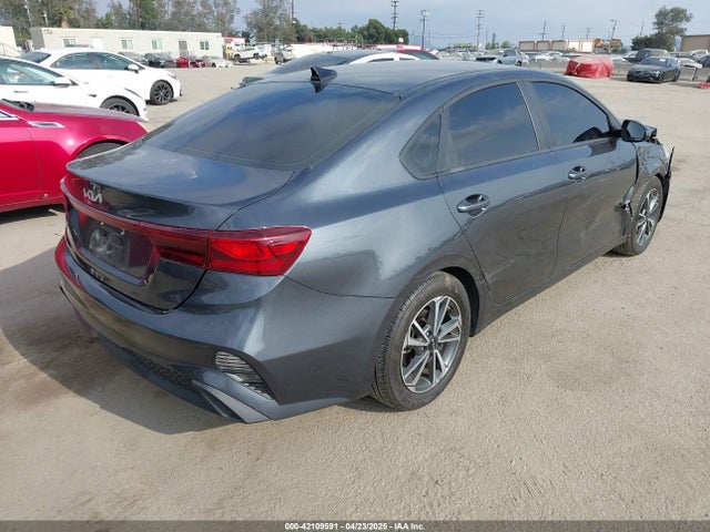 3KPF24AD4RE801774 KIA mpi nu