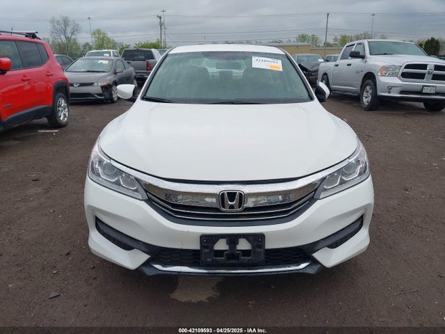 1HGCR2F38HA293427 Honda ACCORD LX