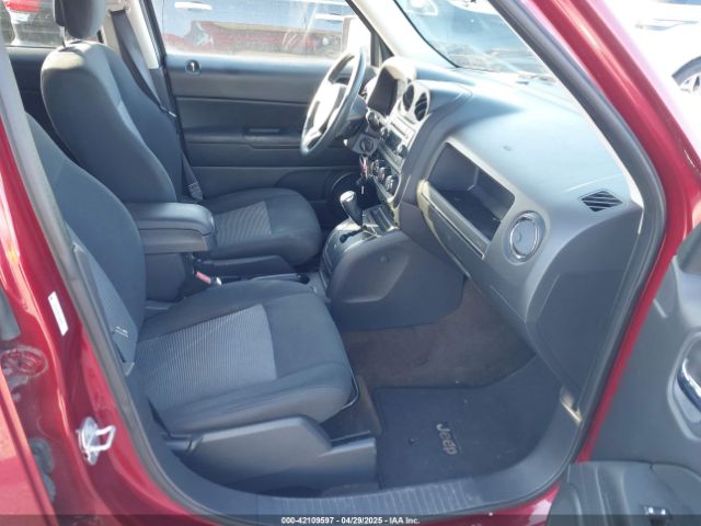 1C4NJRFB8FD248952 Jeep Patriot Latitude