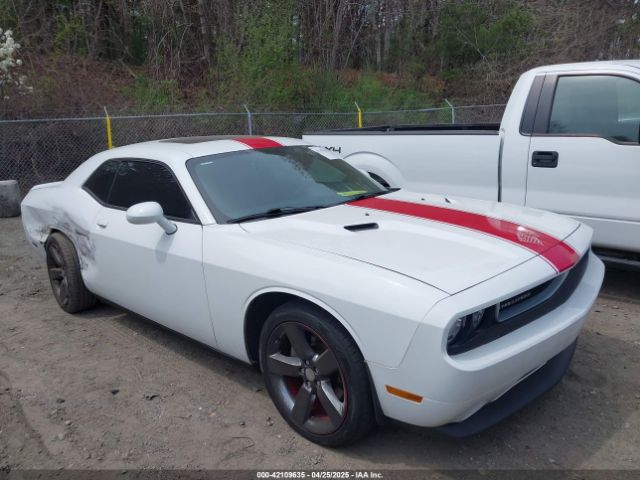 2014 DODGE CHALLENGER 2C3CDYAG9EH247729