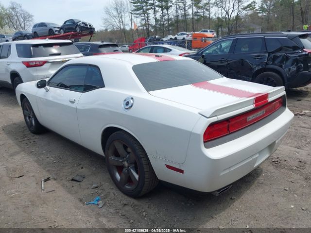 2014 DODGE CHALLENGER 2C3CDYAG9EH247729 Photo 2