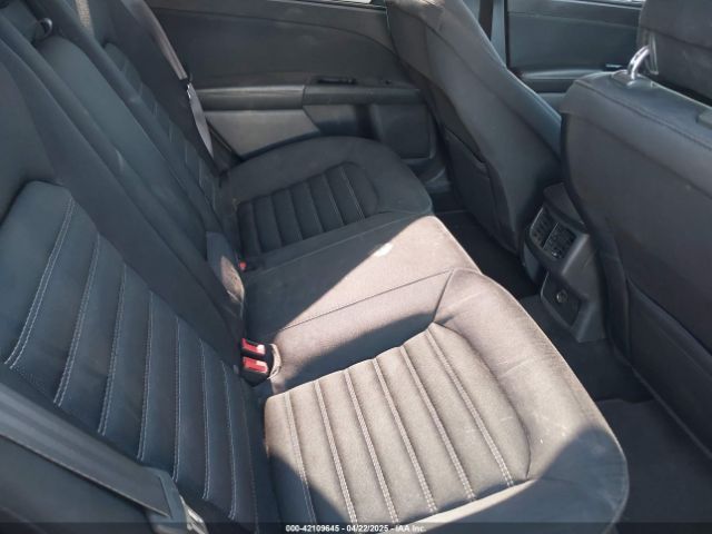3FA6P0HD9ER227696 Ford FUSION SE