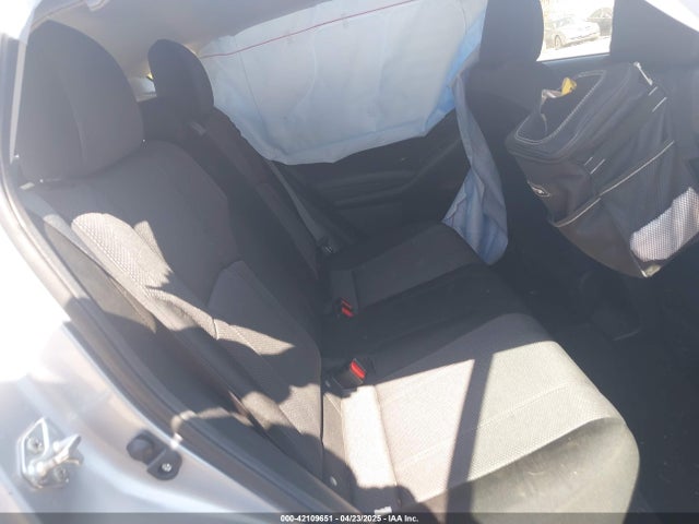 4S3GTAD63N3724104 Subaru Impreza Premium 5-door
