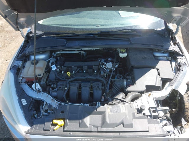 Ford FOCUS SE 2017 1FADP3F23HL286837 Image 10