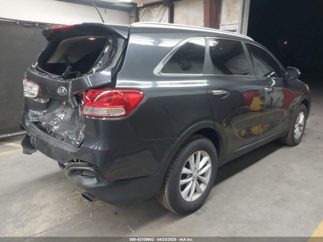 5XYPG4A58JG363749 KIA Sorento 3.3l Lx