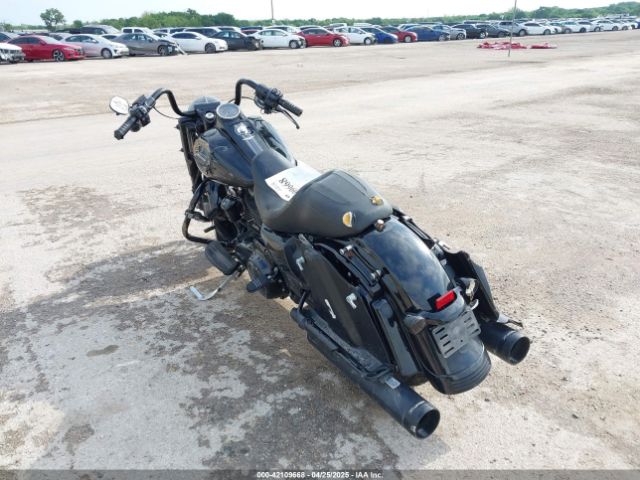 2019 HARLEY-DAVIDSON FLHRXS 1HD1KVP16KB621078 Photo 2
