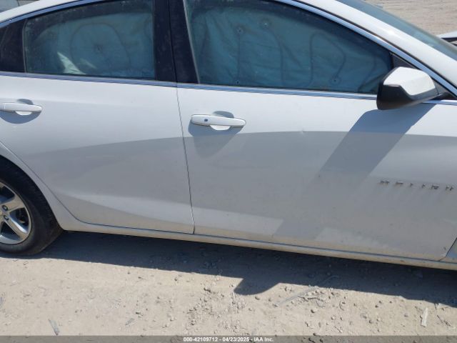 1G1ZC5ST3LF047312 Chevrolet Malibu Fwd 1fl